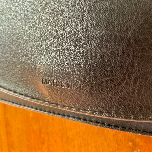 BLACK MATT AND NAT shoulder purse - Picture 6 of 7